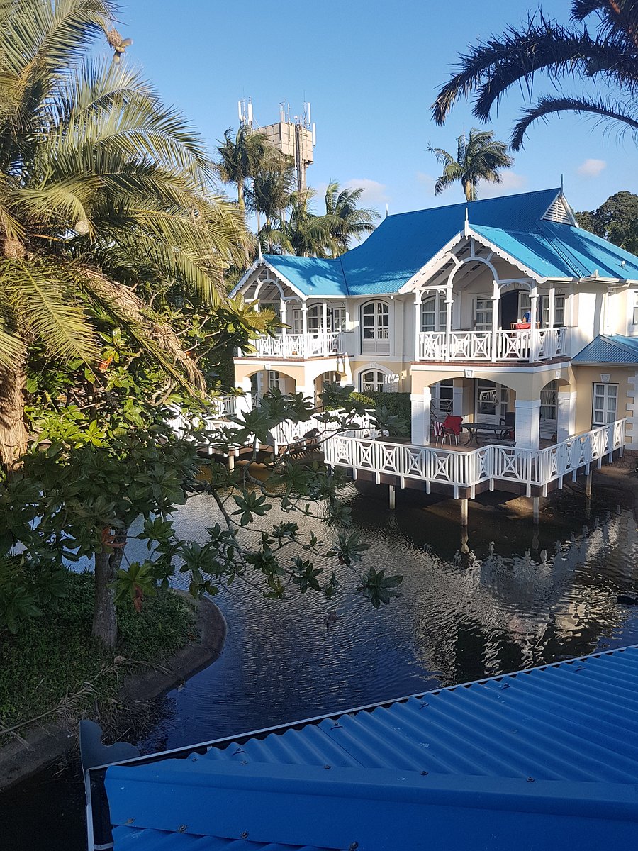 Resort Gallery
