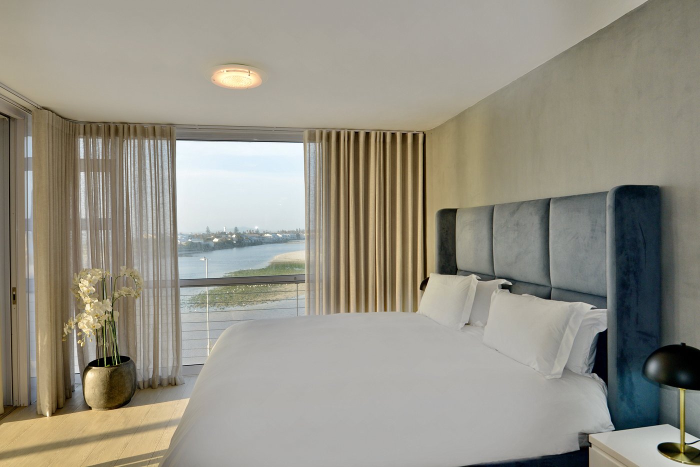Resort Gallery